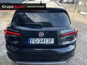 Fiat Tipo II Station Wagon Facelifting 1.5 Hybrid 130KM 2022 Fiat Tipo KOMBI SERIA 3 1.5 130 KM Hybrid (RED) hatchback, zdjęcie 4