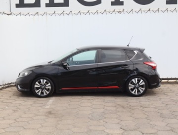 Nissan Pulsar 1.6 DIG-T 190KM 2015 Nissan Pulsar 1.6 DIG-T, Navi, Klima, Klimatronic, zdjęcie 2