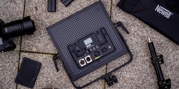 Студийная светодиодная лампа Newell RGB Vividha Effect 2700K - 10000K 60W DMX эффекты