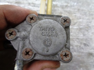 KAWASAKI ZR7 ZR-7 топливный кран