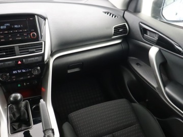 Mitsubishi Eclipse Cross SUV 1.5 T 163KM 2018 Mitsubishi Eclipse Cross 1.5 T-MIVEC, Skóra, zdjęcie 7