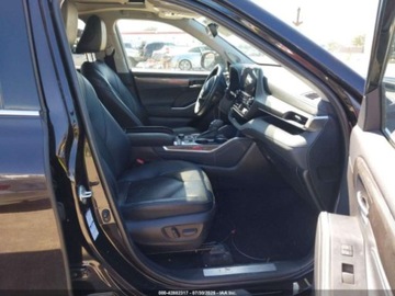 Toyota Highlander III 2022 Toyota Highlander Limited 2022 3.5l 3.5 Benzyna 295KM, zdjęcie 9