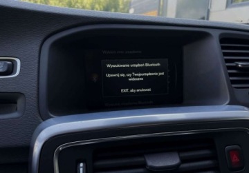 Volvo V60 I Kombi Facelifting 2.0 D4 DRIVE-E 190KM 2016 Volvo V60 D4 190KM SKORY BEZWYPADKOWY automat gwarancja nowe opony, zdjęcie 18