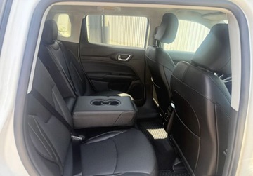 Jeep Compass II SUV Facelifting 1.5 MHEV T4 130KM 2025 Jeep Compass JEEP Compass E-Hybrid Summit MHEV T4 Turbo 130KM DCT7Rocznik, zdjęcie 19