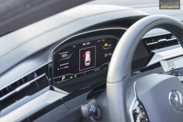 Volkswagen Arteon Fastback Facelifting 2.0 TSI 190KM 2022 Volkswagen Arteon R line / Matrixy / Kamera, zdjęcie 31