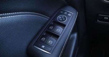 Mercedes Klasa B W246 Sports Tourer Facelifting 1.6 180 BlueEFFICIENCY Edition 122KM 2016 Mercedes-Benz Klasa B (Nr.024) 1.6 122 KM Nawigacja Kliamtyzacja Parktron, zdjęcie 30