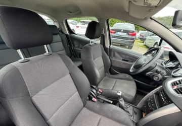 Peugeot 207 Hatchback 5d 1.6 HDi 90KM 2007 Peugeot 207 Niski przebieg 1.6 Diesel 90KM, zdjęcie 13