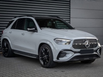 Mercedes GLE V167 SUV Facelifting 2.0 300d 269KM 2025 MERCEDES-BENZ GLE 300 d 4-Matic AMG Line 2.0 (269KM) 2025, zdjęcie 2