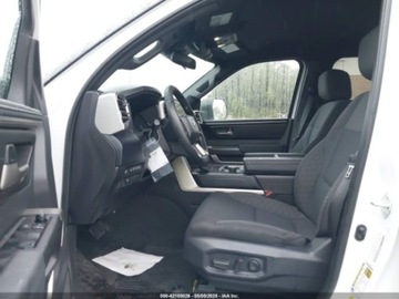 Toyota Tundra II 2025 Toyota Tundra sr5, 2025r., 4x4, 3.4L 3.4 Benzyna 389KM, zdjęcie 6
