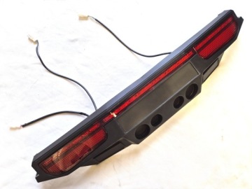 LAMPA OŚWIETLENIE BLENDA TYŁ TYLNA QUAD ARMOUR 125 USZKODZONA