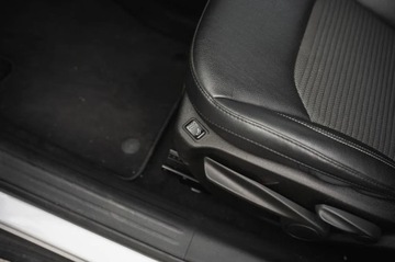 Jeep Compass II 2022 Jeep Compass 1.5 Turbo e-Hybrid, Salon Polska, zdjęcie 24