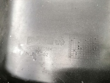 NÁRAZNÍK PŘEDNÍ TOYOTA AURIS 1 I 2006-2009R