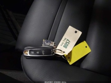 Porsche Cayenne III 2021 Porsche Cayenne E-HYBRID 2021, od ubezpieczalni 3.0 Benzyna 335KM, zdjęcie 8