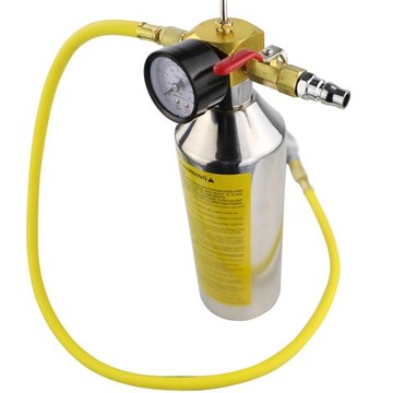 Ручной комплект для промывки систем кондиционирования.