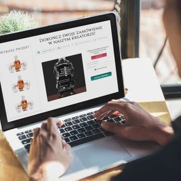 ПОДАРОК ​​НА РОЖДЕНИЕ ГРАФИН ДЛЯ ВИСКИ С ГРАВИРОВКОЙ