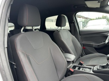 Ford Focus III Kombi Facelifting 1.0 EcoBoost 140KM 2018 Ford Focus ST-Line*Navi* Tylko 85000km!, zdjęcie 23