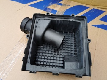 OPEL CORSA D 1.3 CDTI POUZDRO FILTRU VZDUCHU