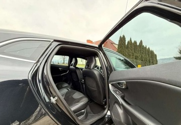 Volvo V40 II Cross Country 2.0 D4 DRIVE-E 190KM 2014 Volvo V40 Volvo V40 D4 RDesign 2.0 Diesel 190KM, zdjęcie 26