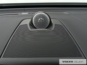 Volvo XC60 II Crossover Plug-In Facelifting 2.0 T8 455KM 2024 Volvo XC 60 XC60 T8 Plug-In Hybrid AWD Ultra Dark, zdjęcie 28