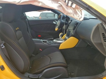 Nissan 370Z 2018 Nissan 370 Z Base 2018 3.7 Benzyna 332KM, zdjęcie 10
