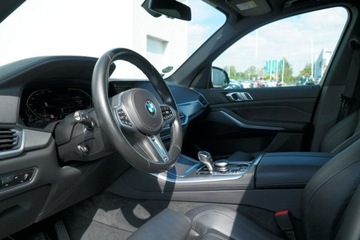 BMW X5 G05 SUV 3.0 30d 286KM 2021 BMW X5 BMW X5 xDrive30d X Line Adaptive LED Fotel, zdjęcie 9