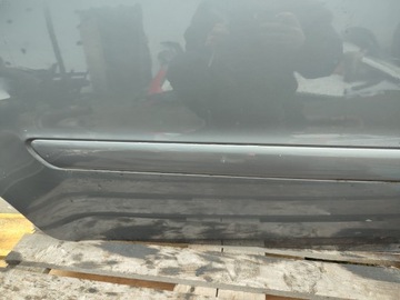 ДВЕРЬ ЗАДНЯЯ ПРАВАЯ OPEL ZAFIRA B Z155