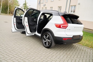 Volvo XC40 2021 R-DESIGN ___ SUPER PREZENCJA__ PANORAMA __HARMAN KARDON__KEYLES GO, zdjęcie 20