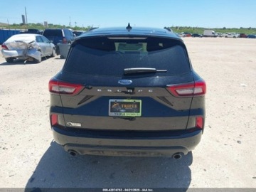 Ford Escape III 2023 Ford Escape ST-Line 2023 1.5l 1.5 Benzyna 180KM, zdjęcie 4