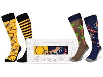 Pudełko kolorowych skarpetek na konie na prezent