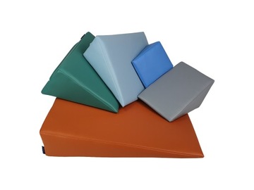 Реабилитационный клин после эндопротеза 35х30/20х13см