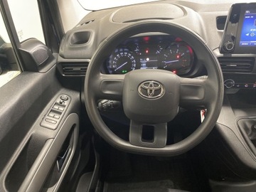 Toyota Proace II 2020 Toyota PROACE CITY VERSO 1.5 D-4D Business, zdjęcie 11