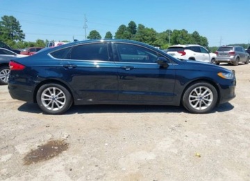 Ford Mondeo V 2020 Ford Mondeo 2020, 1.5L, po gradobiciu, zdjęcie 2