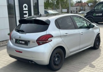Peugeot 208 I Hatchback 5d Facelifting 1.6 BlueHDi 100KM 2016 Peugeot 208 1.6BlueHDI 101KM 2015r. auto zarejestrowane i ubezpieczone w P, zdjęcie 4
