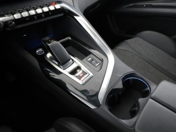 Peugeot 3008 II Plug-In Hybrid HYbrid 225 PHEV 225KM 2020 Peugeot 3008 PHEV automat półskóra virtual, zdjęcie 31