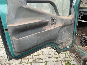 Салон Mitsubishi Canter 96-05, отличное состояние.