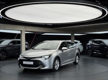 Toyota Corolla XII TS Kombi 2.0 Hybrid Dynamic Force 184KM 2021 Toyota Corolla Comfort Tech ACC LED Asystent parkowania Podgrzewane f