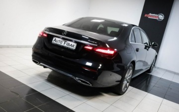 Mercedes Klasa E W213 Limuzyna Facelifting 2.0 E220d 194KM 2021 Mercedes E 220 *4Matic*AMG Line*Salon Polska*I, zdjęcie 11