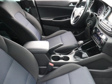 Hyundai Tucson III SUV 1.6 GDI 132KM 2016 Hyundai Tucson 1.6 GDI, Salon Polska, Navi, Klima, zdjęcie 8