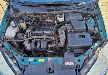 Ford Focus I Sedan 1.6 16V 100KM 1998 Ford Focus Ford Focus 1.6 Ambiente 1.6 Benzyna 100KM, zdjęcie 7