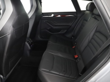 Volkswagen Arteon Fastback Facelifting 2.0 TDI 200KM 2022 Volkswagen Arteon Shooting Brake 2.0 TDI 200KM 4Mo, zdjęcie 10