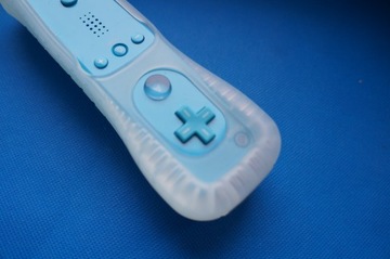 Контроллер NINTENDO WII REMOTE Motion RVL-036 BLUE + чехол