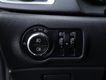 Opel Astra J Sports Tourer 1.7 CDTI ECOTEC 110KM 2011 Opel Astra 1.7 CDTI, Salon Polska, Navi, Klima, zdjęcie 15