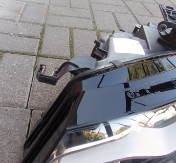 AUDI A4 8K B8 08- XENON LEVÝ DISKRÉTNÍ ORIGINÁLNÍ EVROPA