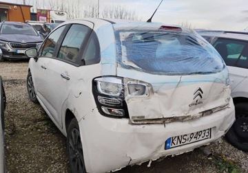Citroen C3 II Hatchback 1.4 HDI 70KM 2013 Citroen C3 2013r, 1.4 HDI. Uszkodzony tyl. 1.4 Diesel 70KM, zdjęcie 2
