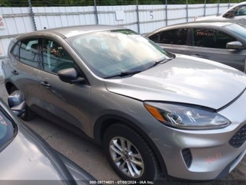 Ford Escape III 2021 Ford Escape 2021 Ford Escape S AWD 1.5 Benzyna 181KM, zdjęcie 11