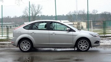 Ford Focus II Hatchback 5d 1.6 Duratec Ti-VCT 115KM 2009 .. .. Grzane szyby przód i tył .. Książka serwisowa .. Klimatyzacja .., zdjęcie 34