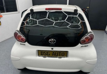 Toyota Aygo I 2013 Toyota Aygo 1.0 benzyna 1 wlasciciel 100 bezwypadkowy Benzyna 70KM, zdjęcie 5