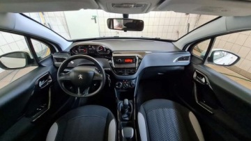 Peugeot 2008 I SUV 1.2 VTi 82KM 2013 Peugeot 2008 1,2 VTi, 82 KM, 142 Tys.km, 100 Bezwypadkowy, Gwarancja 1.2, zdjęcie 16