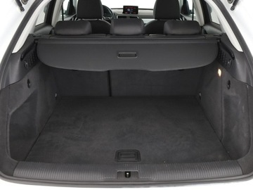 Audi Q3 I SUV Facelifting 1.4 TFSI cylinder on demand 150KM 2016 Audi Q3 1.4TFSI Automat S-LINE Sport Nawigacja, zdjęcie 19