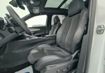 Peugeot 3008 II Plug-In Hybrid Facelifting 1.6 HYBRID4 300KM 2022 Peugeot 3008 1.6 PureTech Hybrid4 PHEV GT Pack SS EAT8 SalonPL Niski Przeb, zdjęcie 9